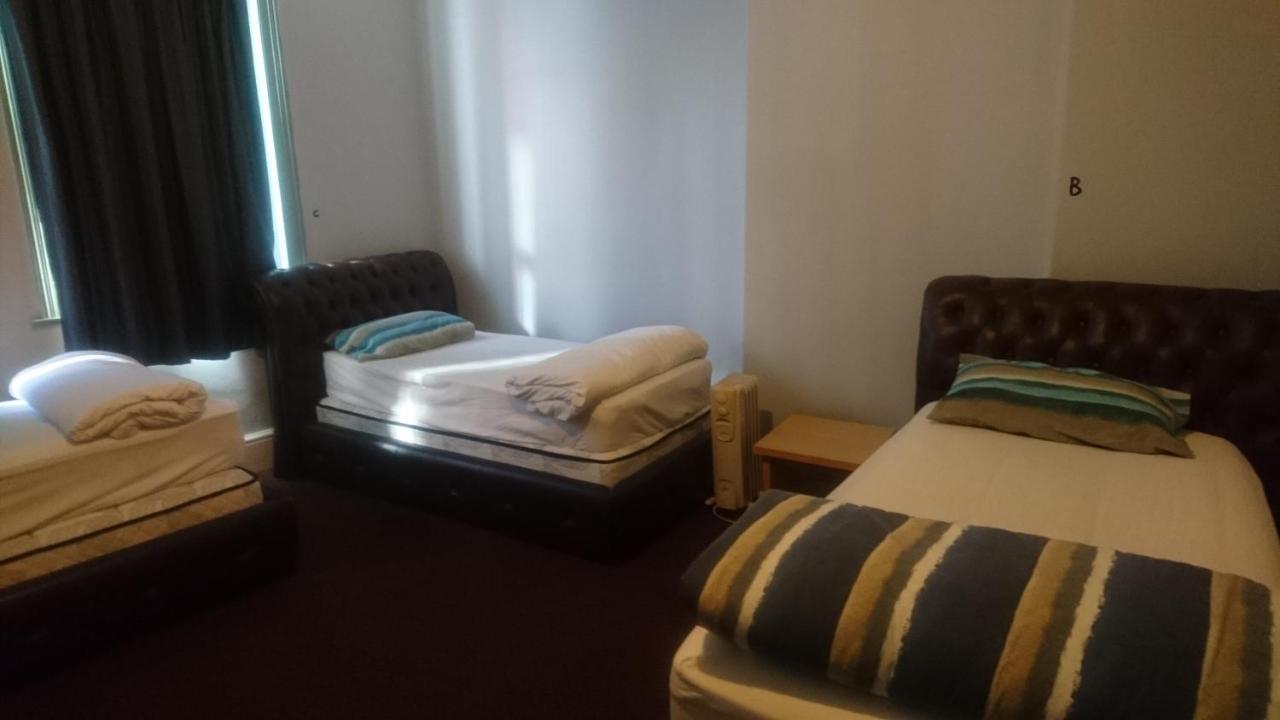 แบ็คแพคเกอร์ อิมพีเรียล โฮเต็ล Hostel โฮบาร์ต ภายนอก รูปภาพ